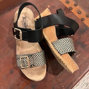 Mephisto Air-Relax Cork Wedge Sandals Slingback Snake Print Buckle Comfort Sz 38